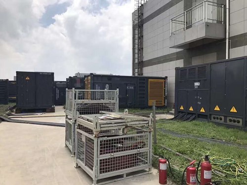 汉台除了定期检查，还有哪些方法可以及时发现接触式转速表探头的磨损？